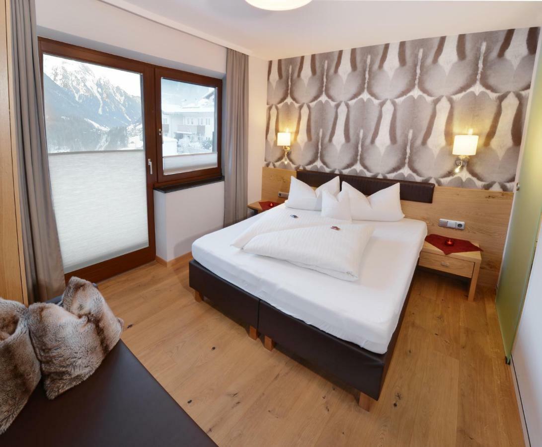 Gaestehaus Oblasser Mayrhofen Cameră foto